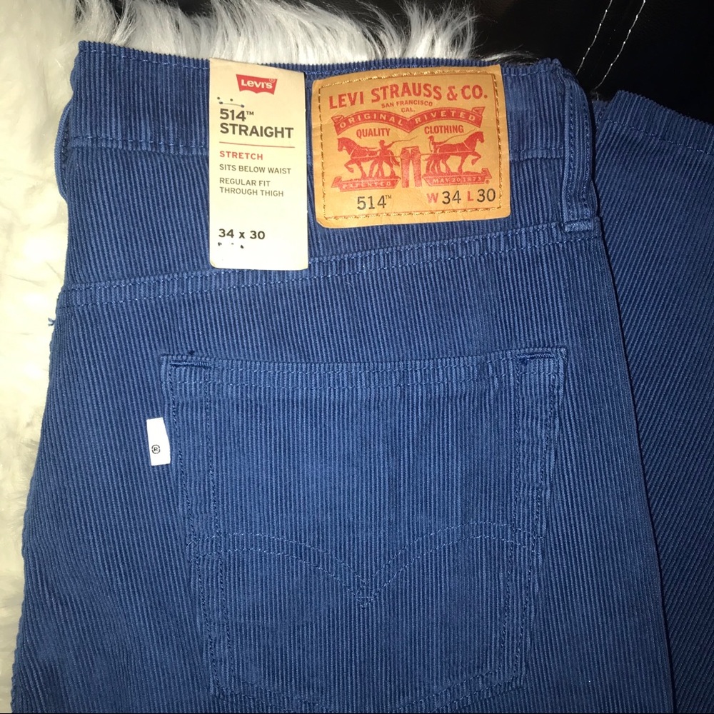 Men’s Levi’s 514 Straight Corduroy Pants - Picture 5 of 5